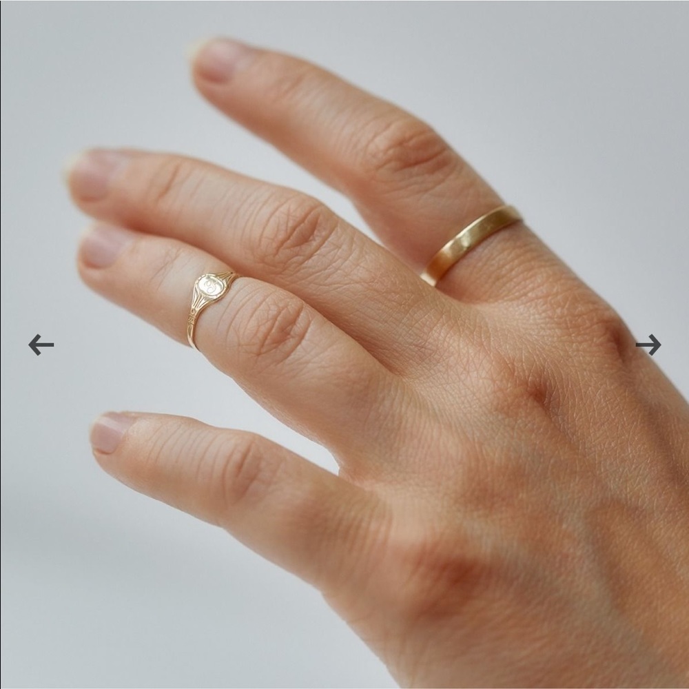 Catbird - Baby Signet Ring